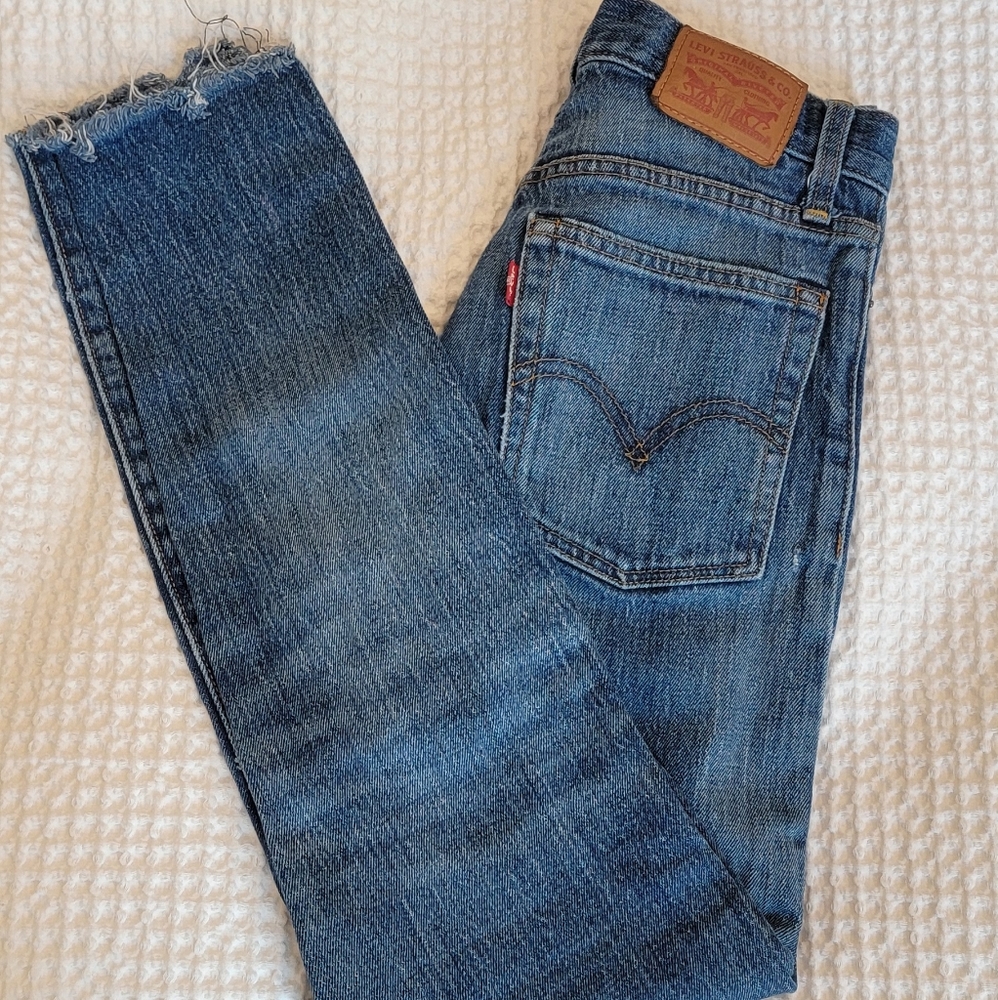 Levi's Wedgie Jeans